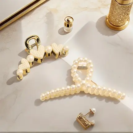 Pearl Heart Metal Hair Claw Clips, Elegant Decorative Hair Accessories for Women Daily Hairstyle Matching