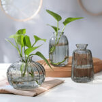 3PCS A set of artistic glass flower vases - Image 3