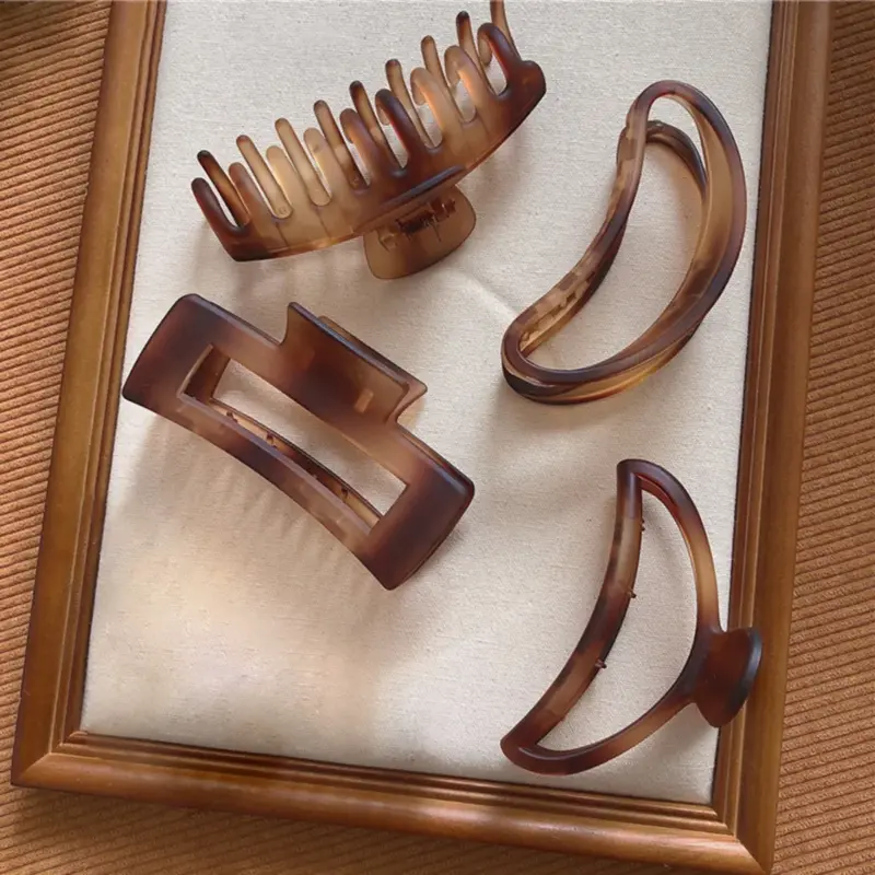 Four styles frosted matte amber brown shark hair claw clips set for women daily hairstyle styling
