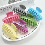 6Pcs Marble Shark Hair Claw Clips - Image 2