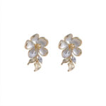 White enamel five-petal flower drop earrings with gold leaves and teardrop zircon, romantic S925 silver jewelry for daily dating and wedding outfits