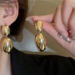 1PCS Metal oval earrings - Image 2