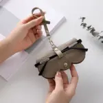 Portable sunglasses storage bag - Image 3